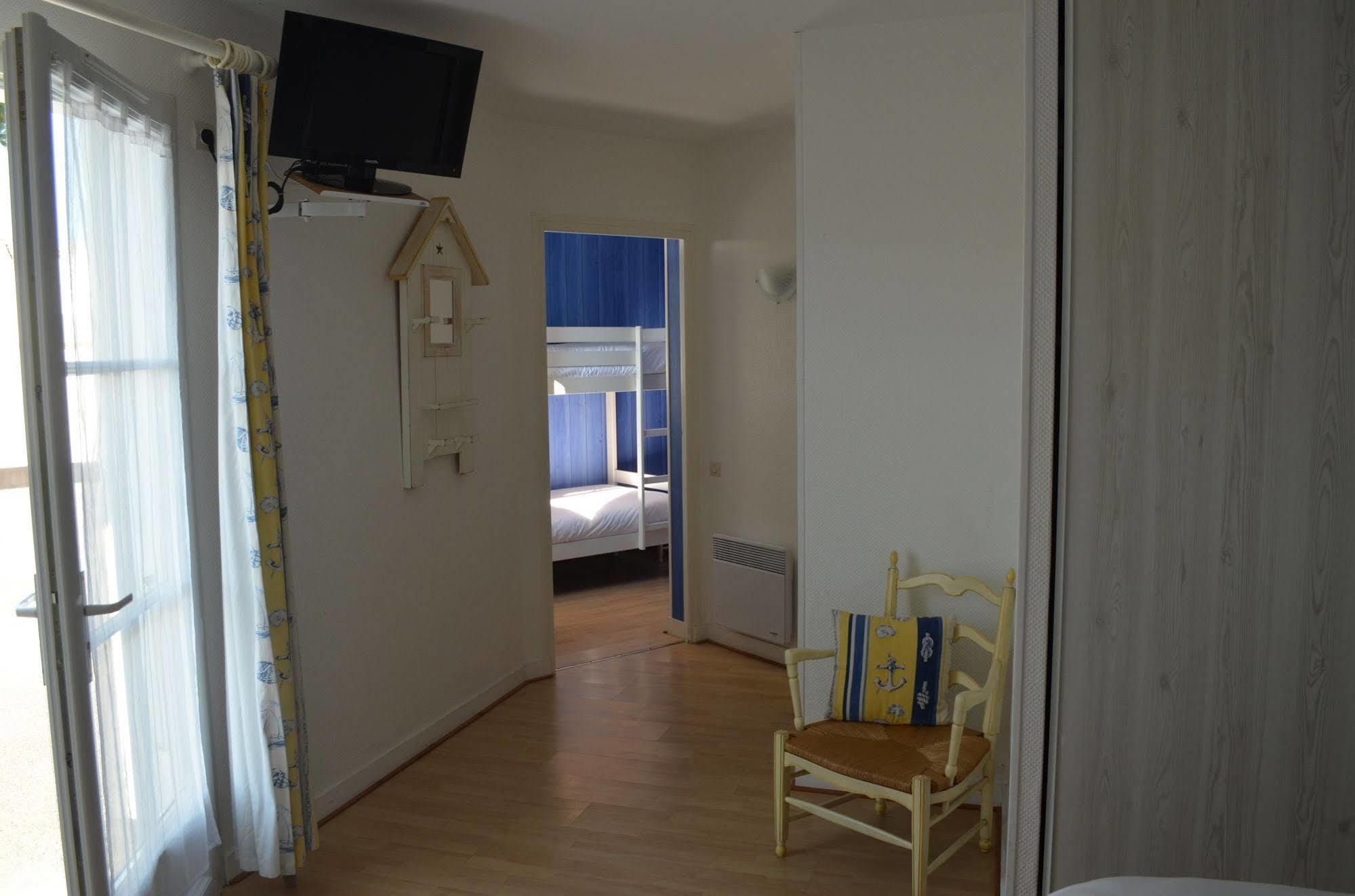Hotel Jerodel لو بوا بلاج أو ر المظهر الخارجي الصورة