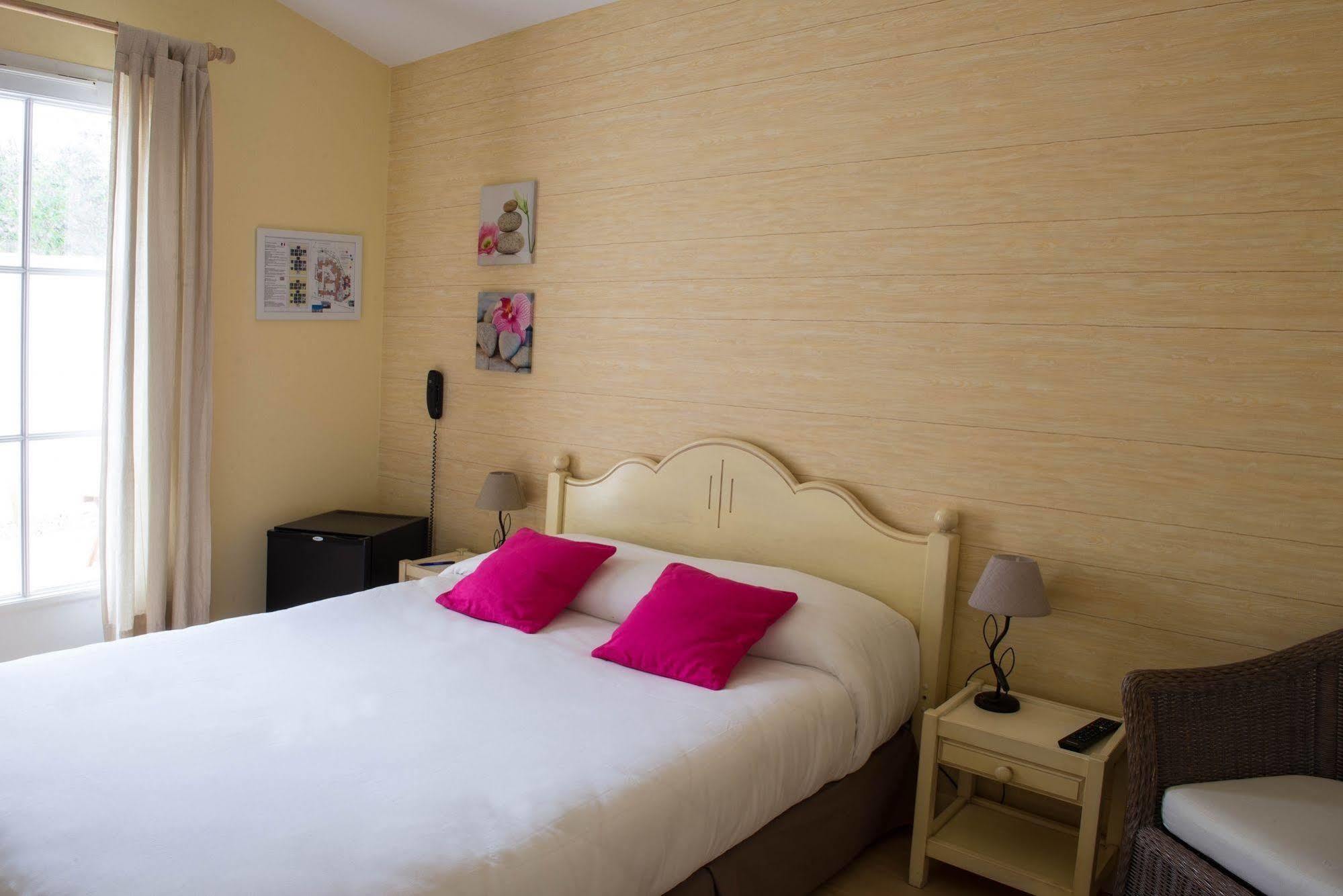 Hotel Jerodel لو بوا بلاج أو ر المظهر الخارجي الصورة