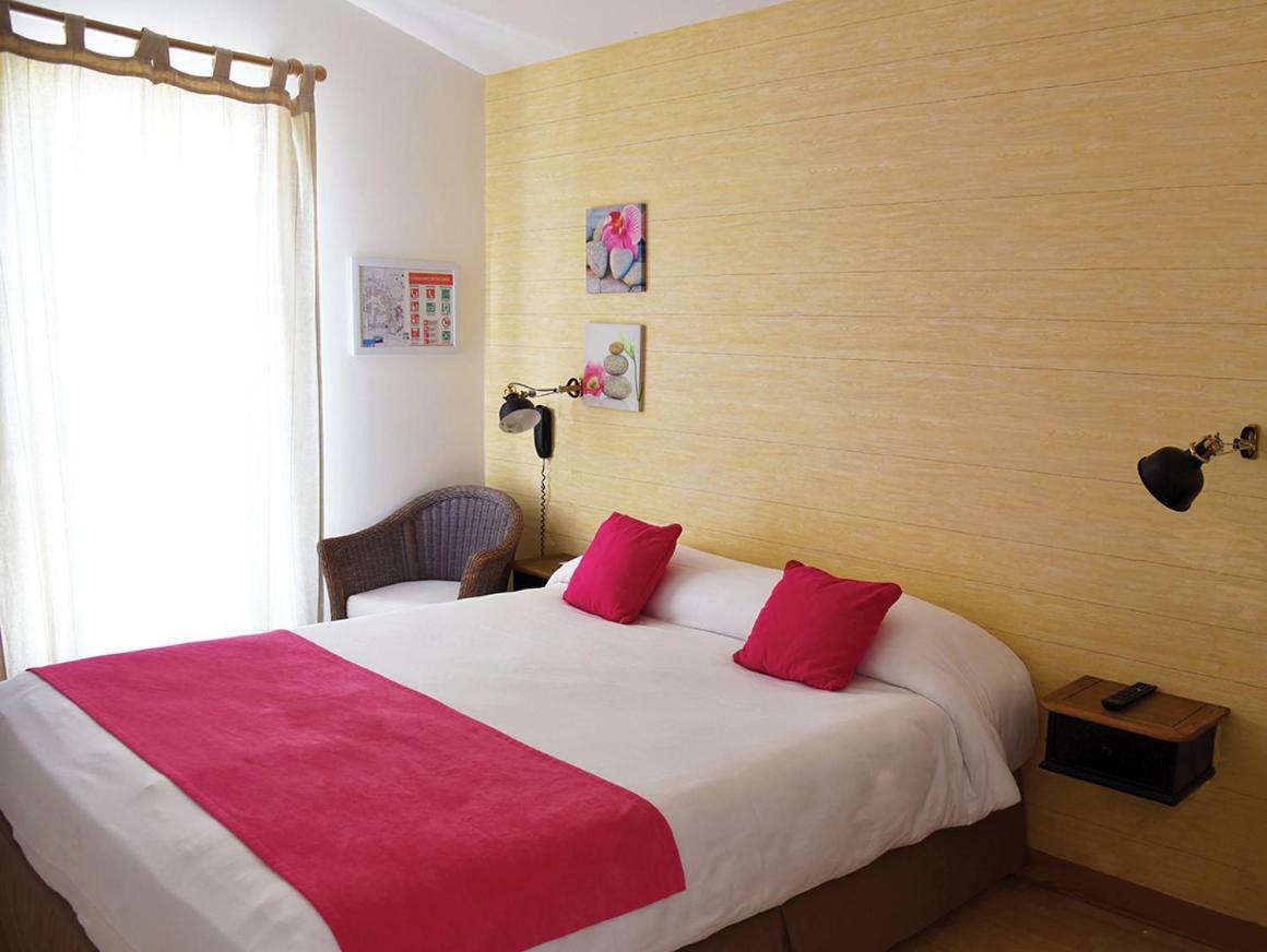 Hotel Jerodel لو بوا بلاج أو ر المظهر الخارجي الصورة